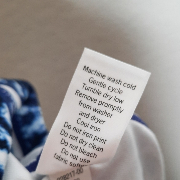 Athleta Blue Tie-Dye Multi Shorts S - Picture 6 of 7